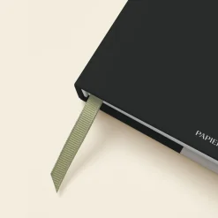 Demi