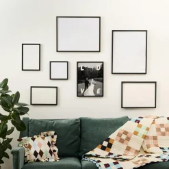 Love, Framed