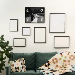 Love, Framed