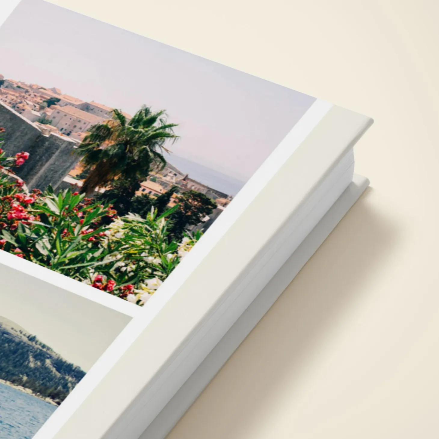 Minimal Photo Strip