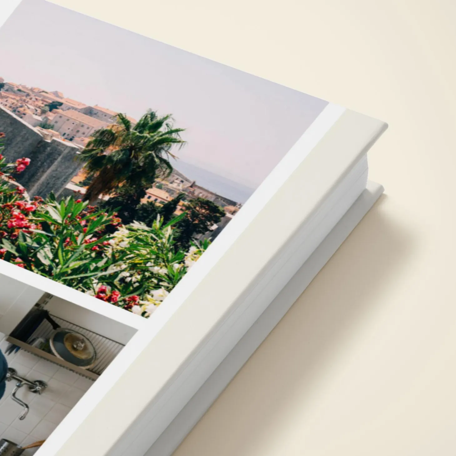 Minimal Photo Strip
