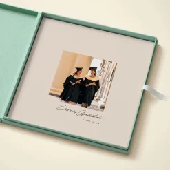 The Graduation Minimalist