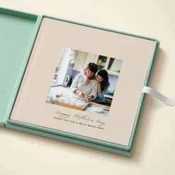 The Mother's Day Minimalist
