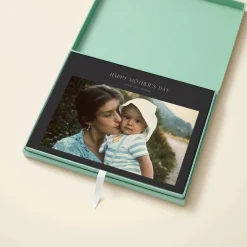 The Mother's Day Minimalist