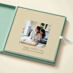 The Mother's Day Minimalist