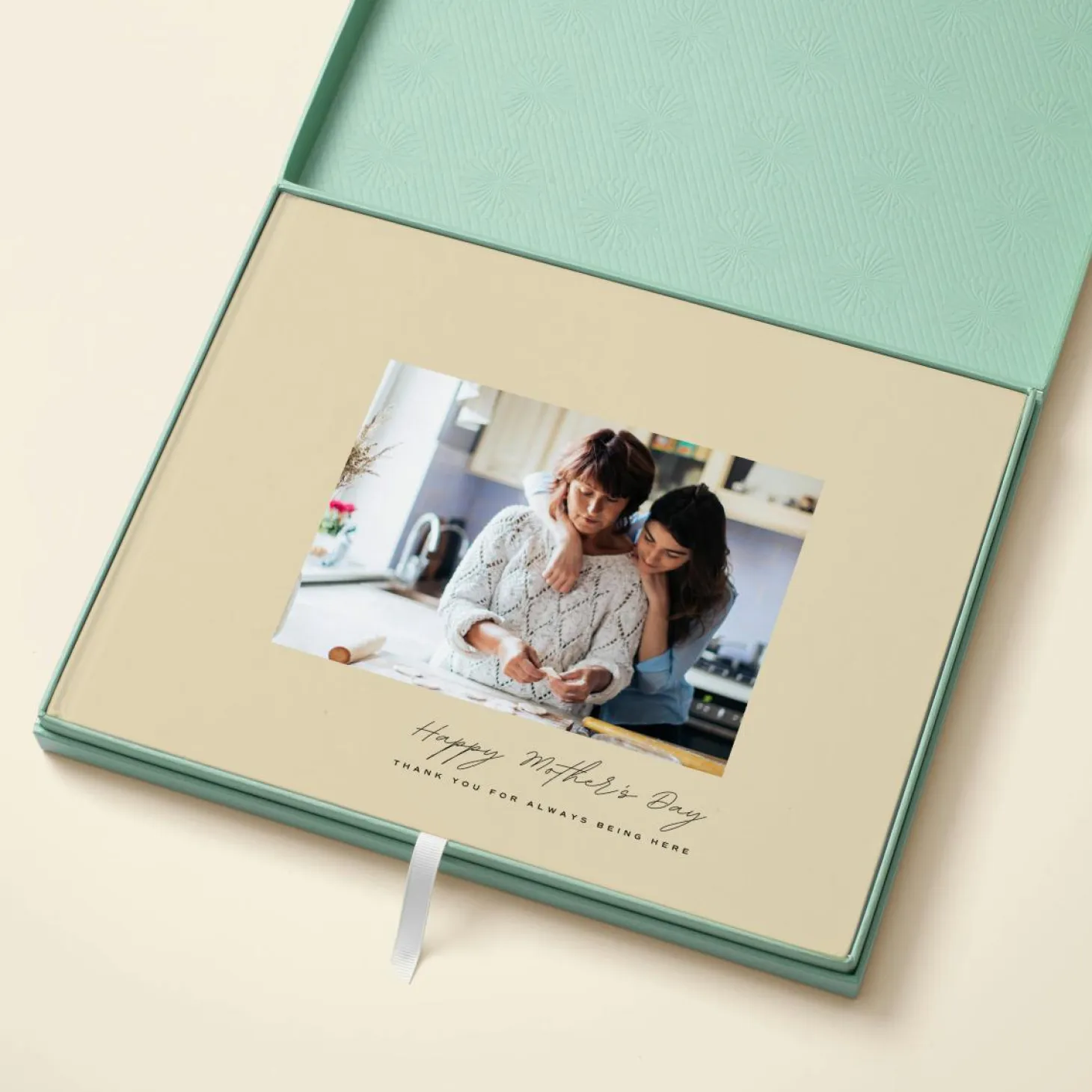 The Mother's Day Minimalist