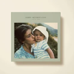 The Mother's Day Minimalist