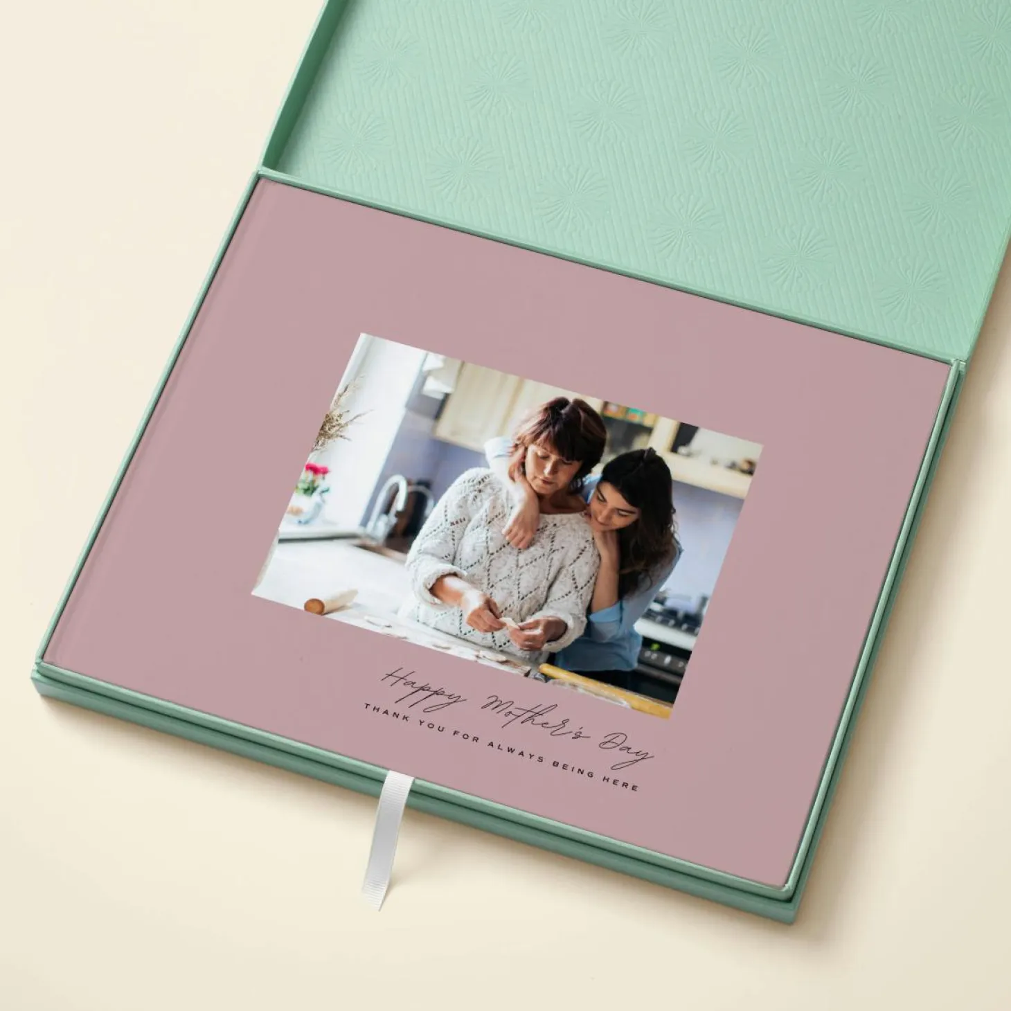 The Mother's Day Minimalist