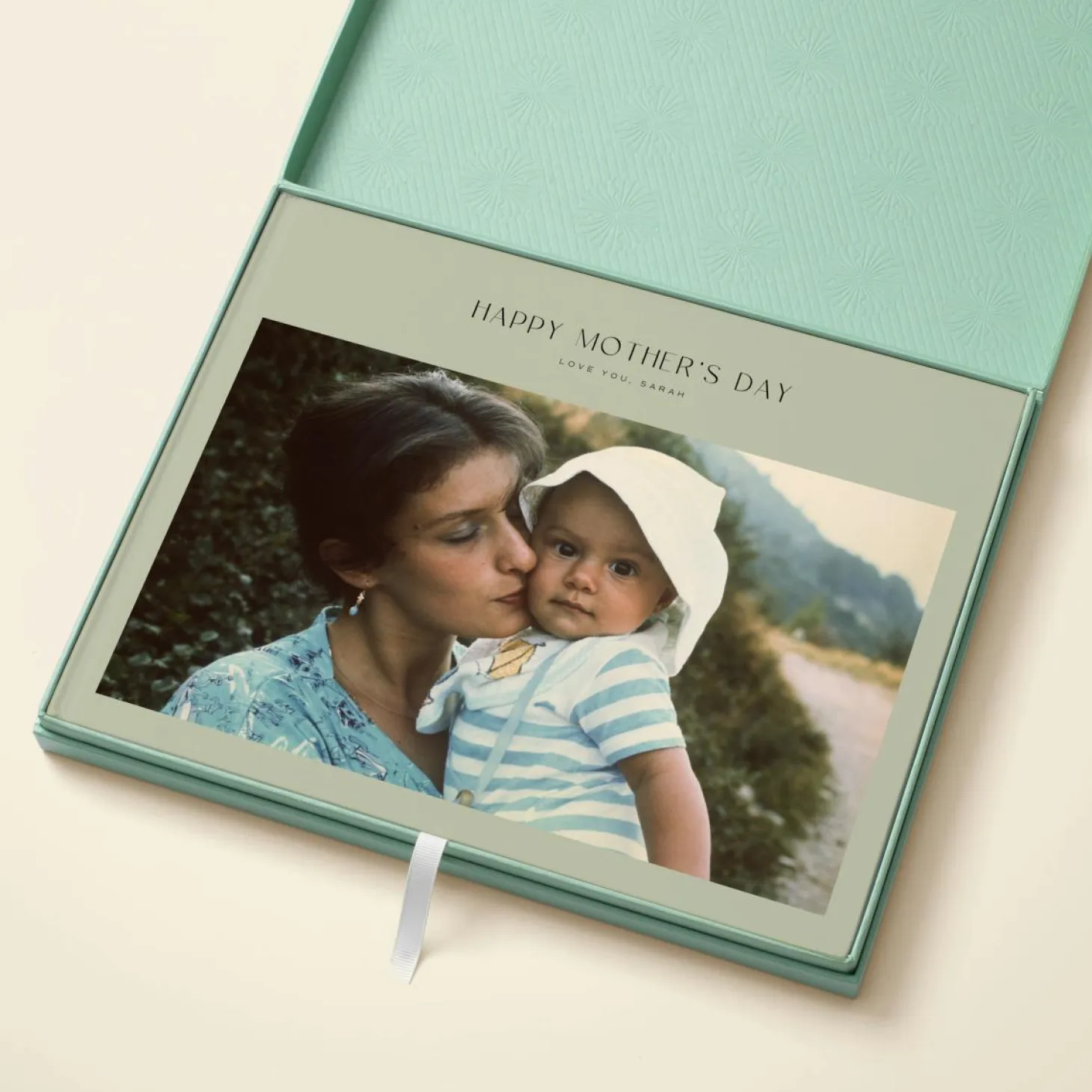The Mother's Day Minimalist