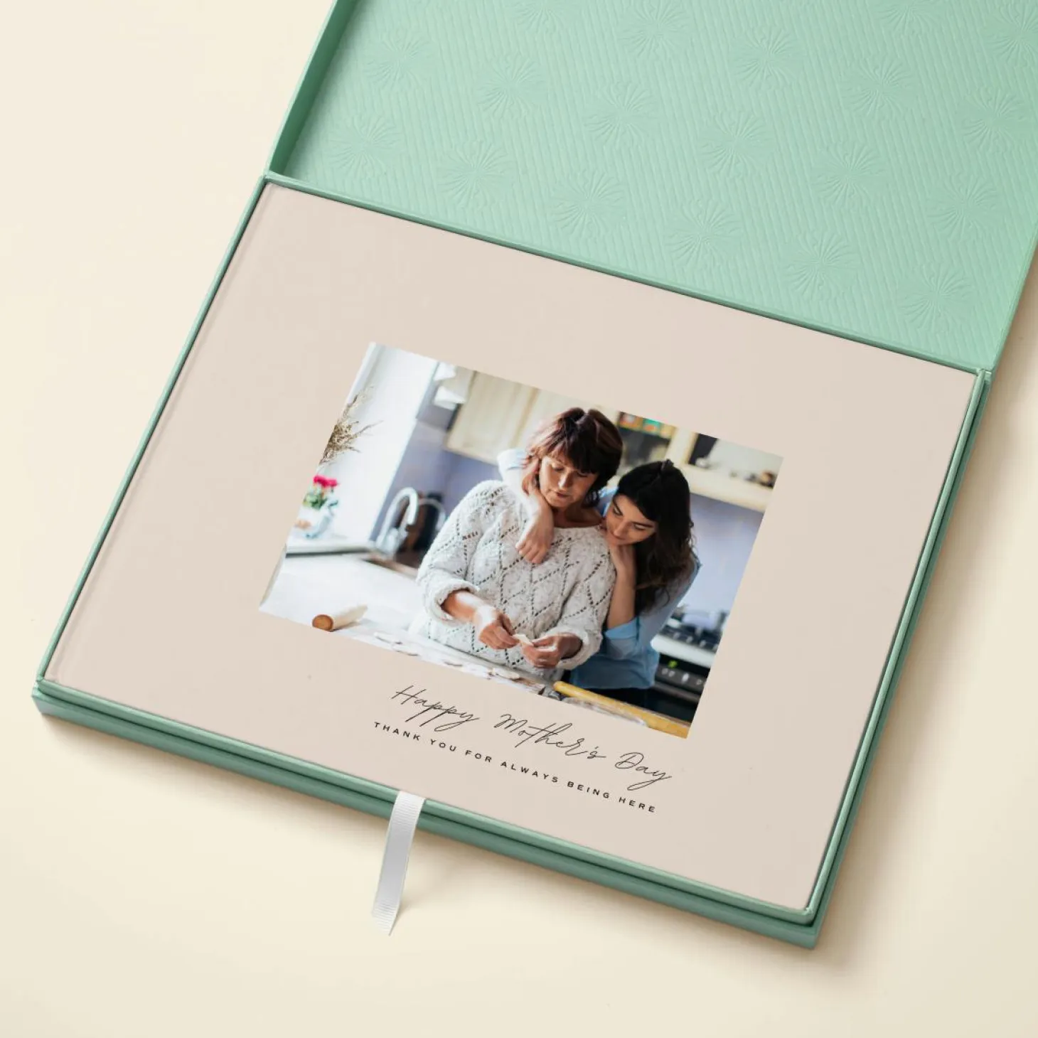 The Mother's Day Minimalist